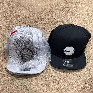 Nike Pro Cap Bundle